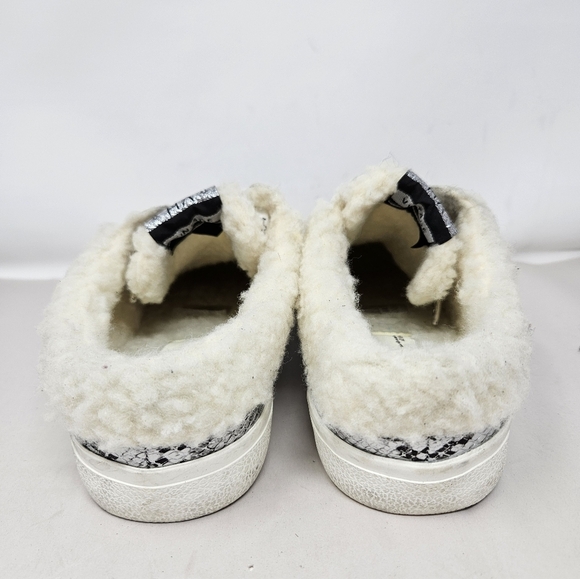 Vintage Havana Slip On on Sneakers Sz 8.5 Heavenly Snake Print Faux Sherpa - Picture 4 of 13